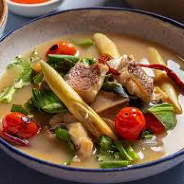 Beef with Tom Yam Sauce (5,14)