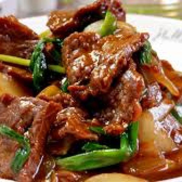 Beef with Tasty Sauce (5,14)