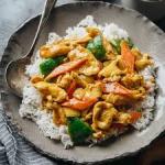Chicken with Curry Sauce (1,5,6,8,12)