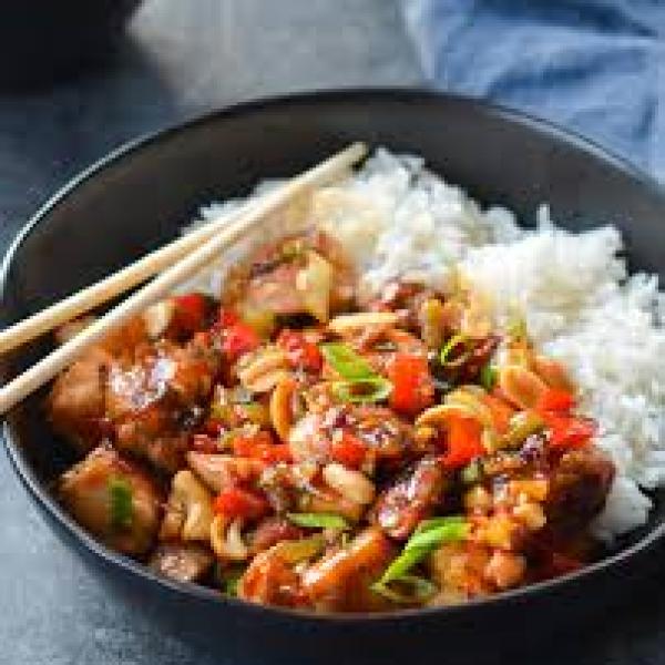Chicken with Kung Po Sauce (1,6,14)
