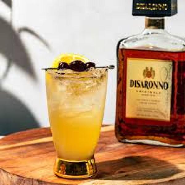 Hamlet Disaronno Fizz